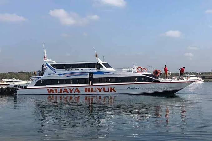 Ekajaya Fast Ferry logo